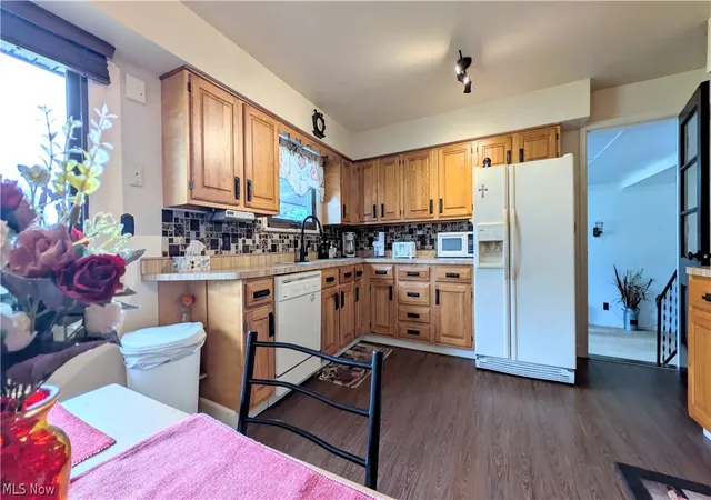 4th image of 1099 Lake Rd Rd, Conneaut, OH 44030 | MLS# 5224934