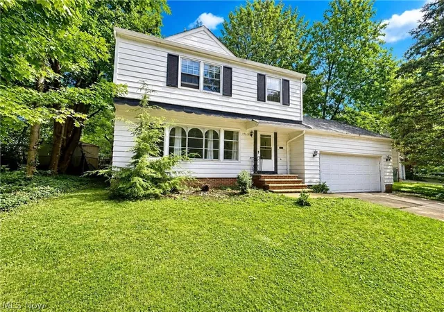 2nd image of 19631 Delaware Dr, Euclid, OH 44117 | MLS# 5224976