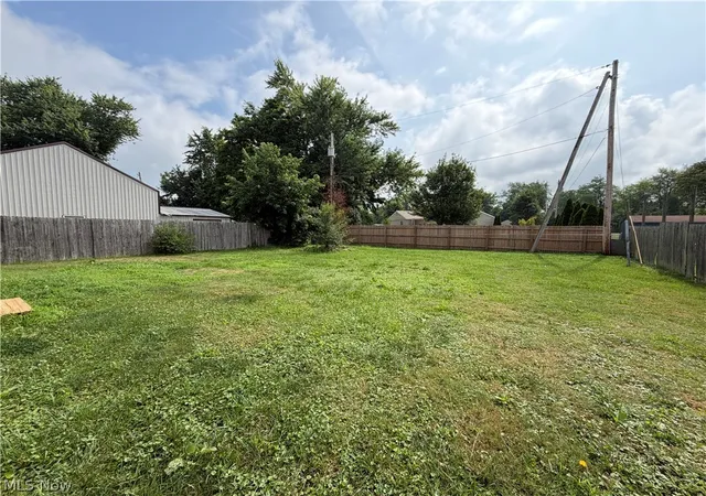 Single family home for sale at 591 Chestnut St, Newcomerstown, OH 43832 | MLS# 5224883 | Listing updated on 2026-10-03