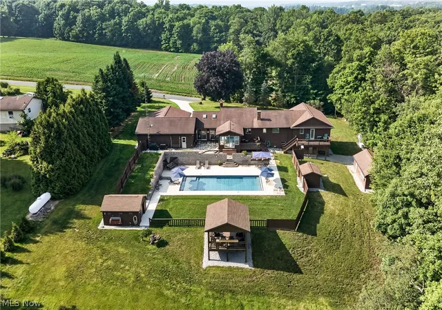 Homes for sale in Leetonia, OH | 38816 Longs Crossing Rd, Leetonia, OH 44431 | MLS# 5224458