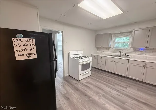 Photo 4 of Single family home for sale at 2708 Broad St, Parkersburg, WV 26101 | MLS# 5223058 | Listing updated on 2026-07-08
