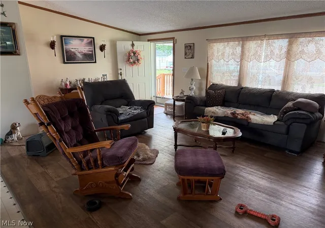 3rd image of 310 Poplar St, Newcomerstown, OH 43832 | MLS# 5225597