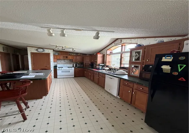5th image of 310 Poplar St, Newcomerstown, OH 43832 | MLS# 5225597