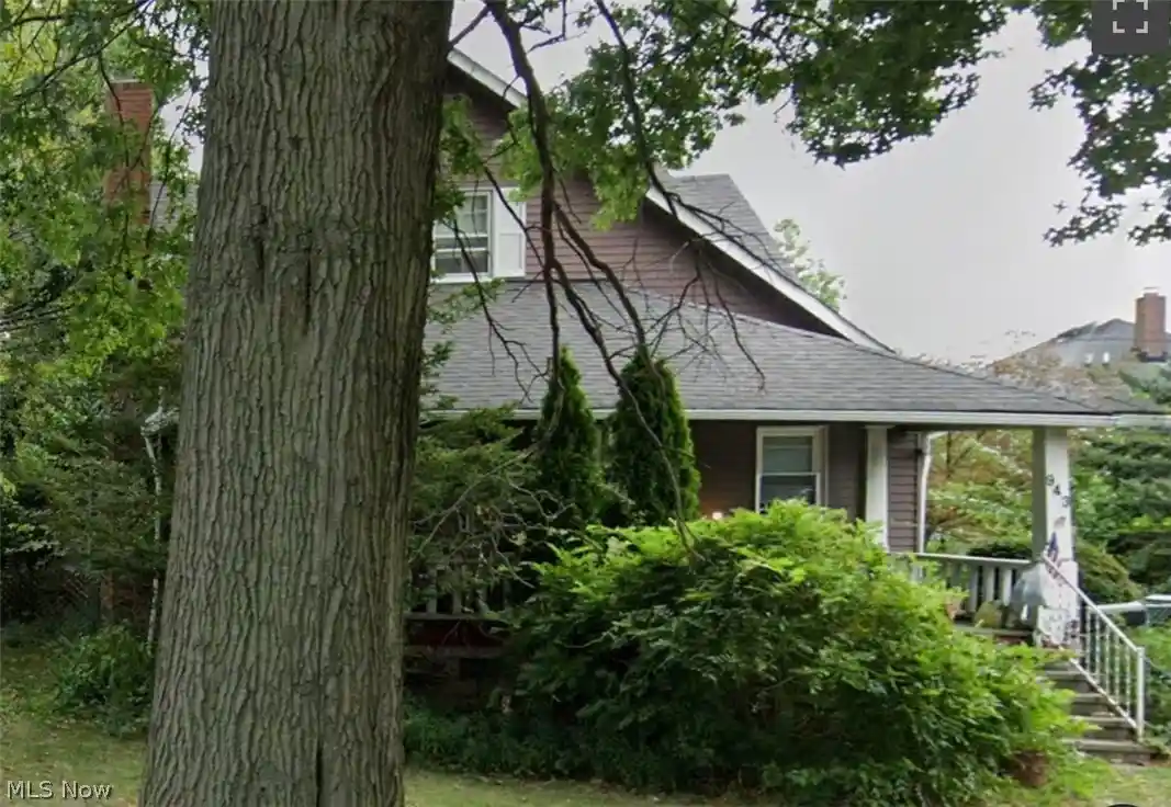 Single family home for sale at 943 Worden Rd, Wickliffe, OH 44092 | MLS# 5223909