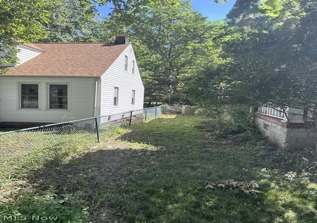 2nd image of 943 Worden Rd, Wickliffe, OH 44092 | MLS# 5223909