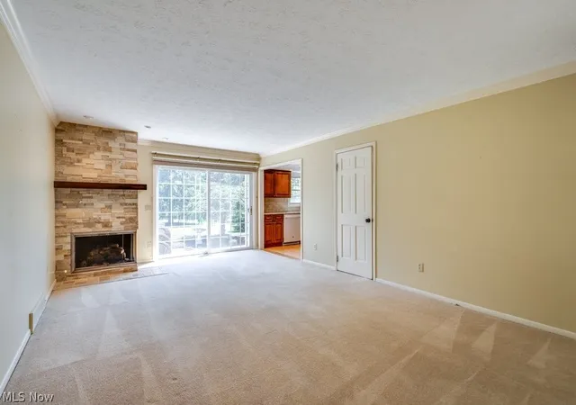 4th image of 29 Chelmsford Dr, Aurora, OH 44202 | MLS# 5224766