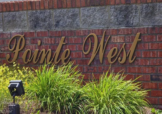 4th image of Pointe West Ct, Parkersburg, WV 26101 | MLS# 5225614