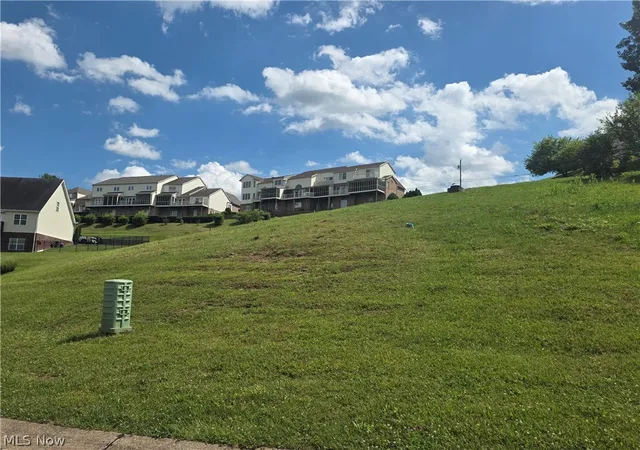 5th image of Pointe West Ct, Parkersburg, WV 26101 | MLS# 5225614