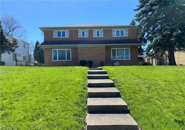 1st image of 17914 Chagrin Blvd, Shaker Heights, OH 44122 | MLS# 5225341