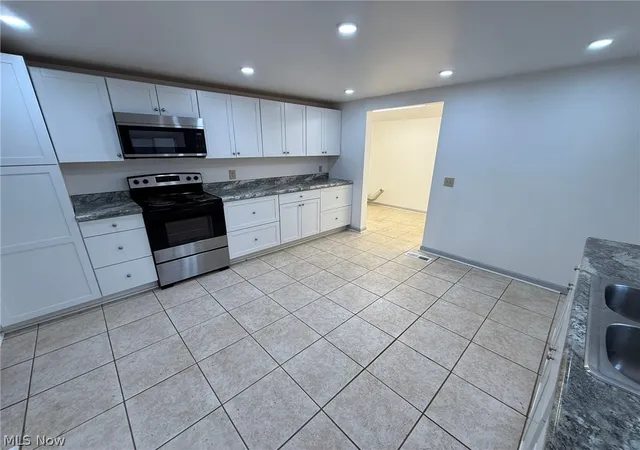 5th image of 11 Sherman St, Dennison, OH 44621 | MLS# 5225090