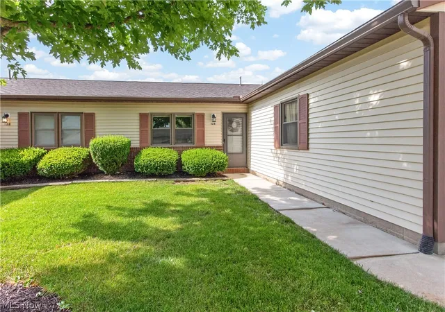 1st image of 128 Royal Crest Dr #G, Seville, OH 44273 | MLS# 5222597