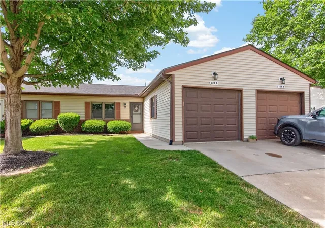 3rd image of 128 Royal Crest Dr #G, Seville, OH 44273 | MLS# 5222597