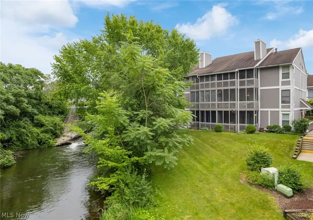 2nd image of 227 E Portage Lakes Dr, Coventry Township, OH 44319 | MLS# 5217348