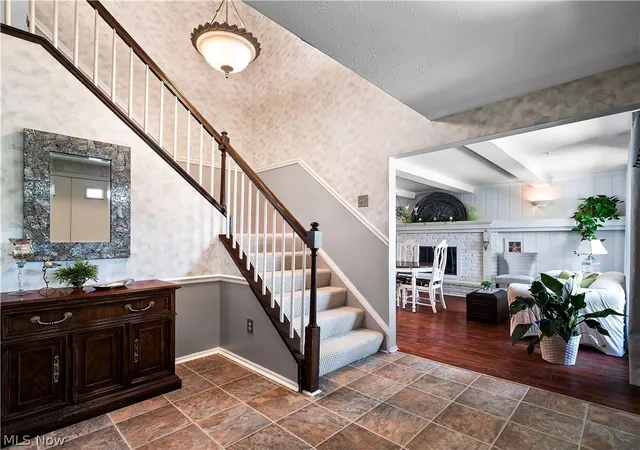 4th image of 18273 Mallard Cir, Strongsville, OH 44136 | MLS# 5225287