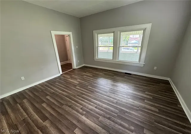 2nd image of 674 676 Carlysle St, Akron, OH 44310 | MLS# 5225143