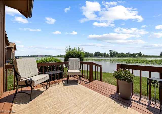 2nd image of 51 N Harbors End Dr, Port Clinton, OH 43452 | MLS# 5225630