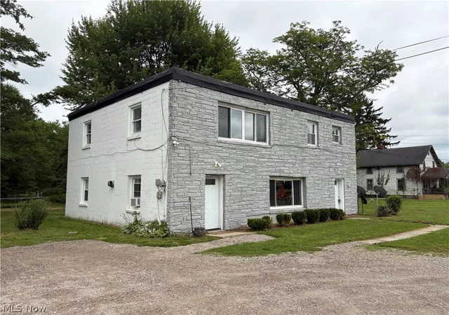 Photo 1 of Multi family home for sale at 4006 Center Rd, Saybrook, OH 44004 | MLS# 5225782 | Listing updated on 2026-08-27