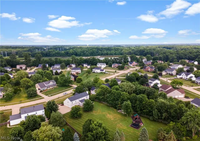 Homes for sale in Avon, OH | 4712 Churchill Dr, Avon, OH 44011 | MLS# 5225061