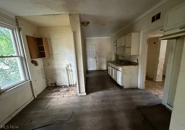 Photo 3 of Single family home for sale at 3339 W 46th Street, Cleveland, OH 44102 | MLS# 5225808 | Listing updated on 2026-09-15
