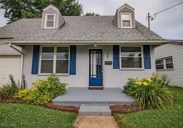 Photo 1 of Single family home for sale at 807 Florence St, Belpre, OH 45714 | MLS# 5225818 | Listing updated on 2026-09-17