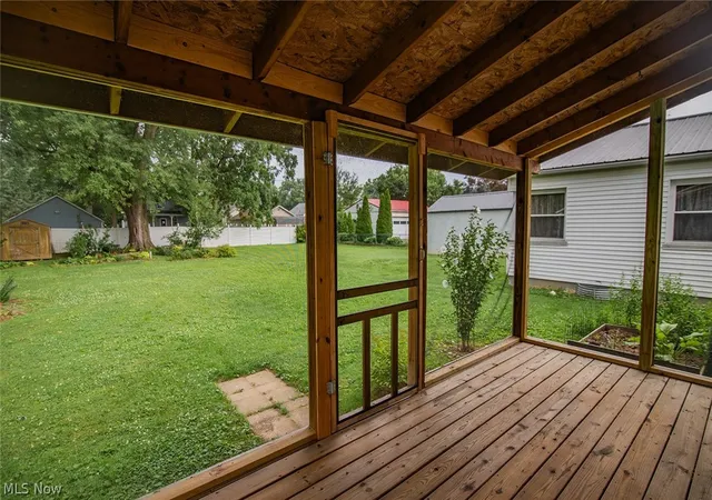 Photo 4 of Single family home for sale at 807 Florence St, Belpre, OH 45714 | MLS# 5225818 | Listing updated on 2026-09-17