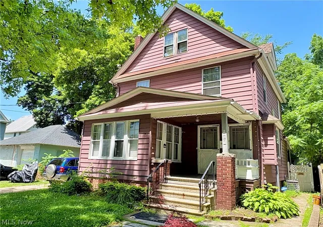 Homes for sale in Elyria, OH | 257 Wooster St, Elyria, OH 44035 | MLS# 5220719