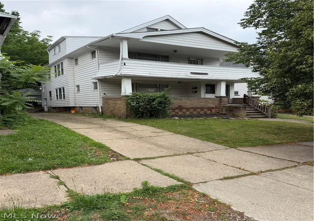 Photo 1 of Sale Pending at 1594 Victoria Ave, Lakewood, OH 44107 | MLS# 5225854 | Listing updated on 2026-07-27