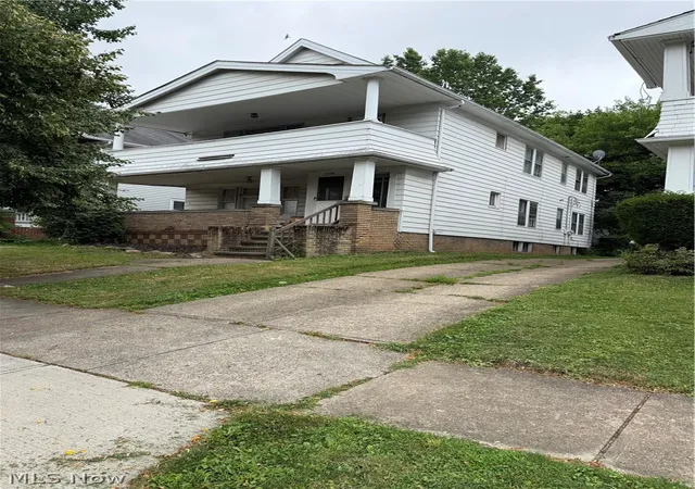 Photo 2 of Sale Pending at 1594 Victoria Ave, Lakewood, OH 44107 | MLS# 5225854 | Listing updated on 2026-07-27