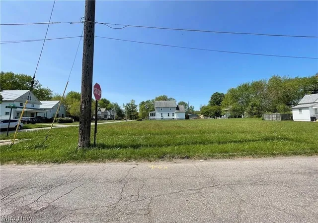 Photo 2 of Land for sale at 505 W 36th Street, Ashtabula, OH 44004 | MLS# 5225747 | Listing updated on 2026-07-09