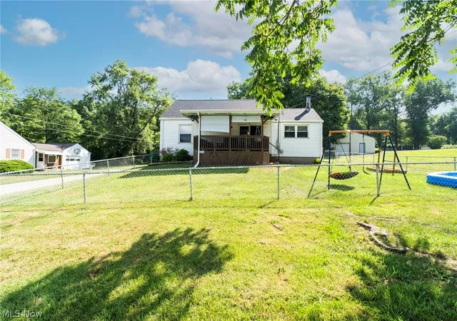 Photo 1 of Sale Pending at 1055 Ohltown Rd, Youngstown, OH 44515 | MLS# 5225515 | Listing updated on 2026-08-26