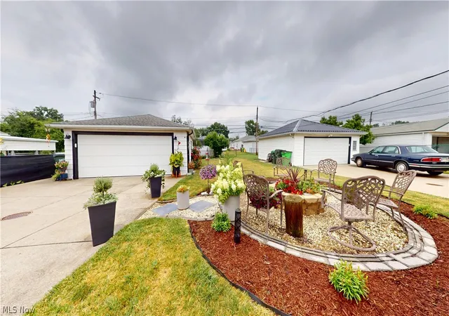 17th image of 1833 Ridgewick Dr, Wickliffe, OH 44092 | MLS# 5225804