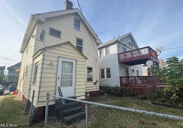 3rd image of 1201 E 172Nd St, Cleveland, OH 44119 | MLS# 5225933
