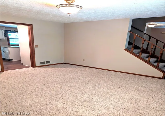 Homes for sale in Kent, OH | 6169 1St Ave, Kent, OH 44240 | MLS# 5225754