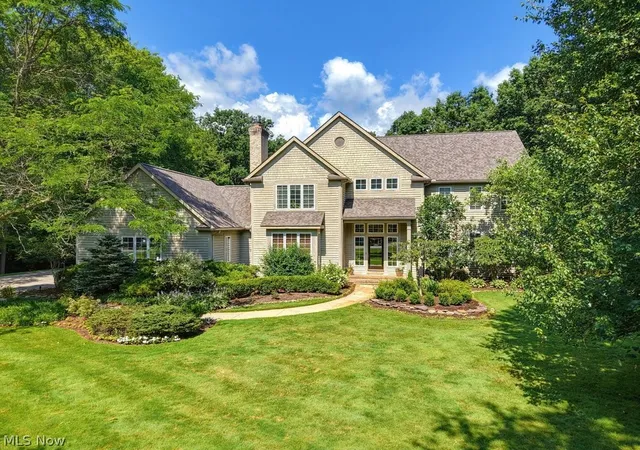 1st image of 285 Grey Fox Run, Chagrin Falls, OH 44022 | MLS# 5225220
