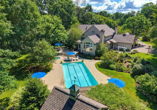2nd image of 285 Grey Fox Run, Chagrin Falls, OH 44022 | MLS# 5225220
