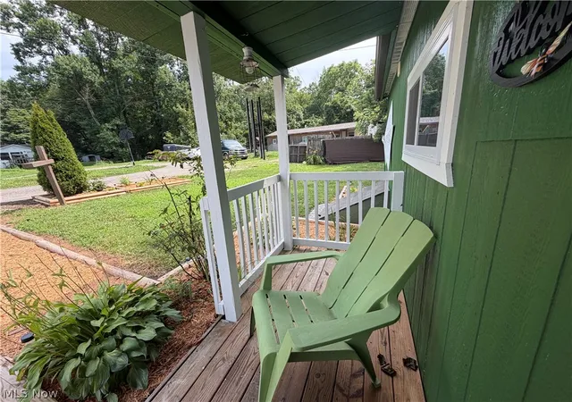 Photo 4 of Single family home for sale at 12 Hemlock St, Elizabeth, WV 26143 | MLS# 5225715 | Listing updated on 2026-09-22