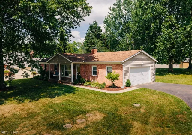 1st image of 8666 Morning View Ave Nw, Clinton, OH 44216 | MLS# 5225589