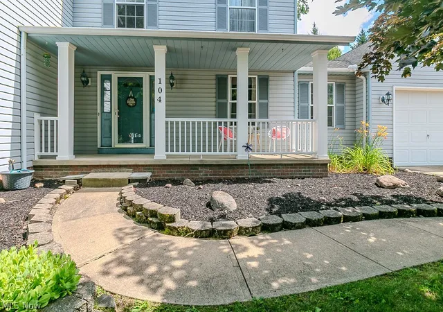 Photo 3 of Single family home for sale at 104 Charter Dr, Northfield, OH 44067 | MLS# 5225598 | Listing updated on 2026-07-11