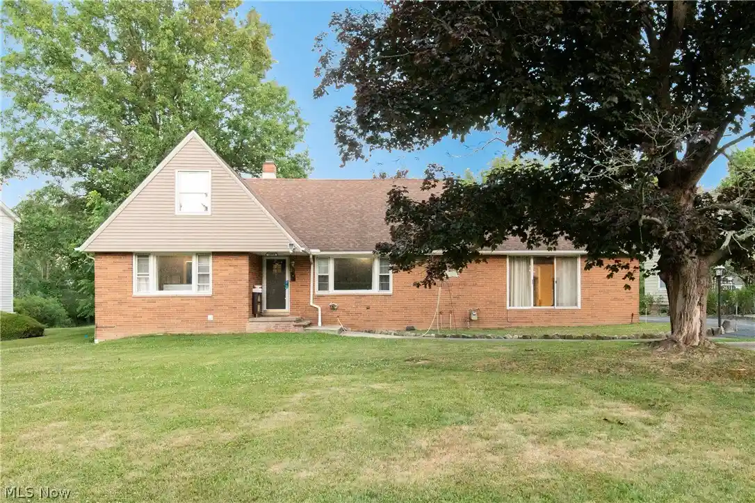 Photo 1 of Single family home for sale at 26314 N Woodland Rd, Beachwood, OH 44122 | MLS# 5223397 | Listing updated on 2026-10-21
