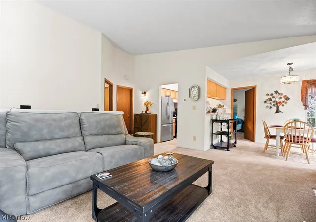 Homes for sale in Broadview Heights, OH | 2002 Stoney Run Cir, Broadview Heights, OH 44147 | MLS# 5220876