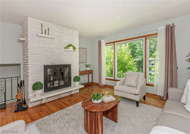 Photo 4 of Single family home for sale at 63 Shawondassee Dr, Eastlake, OH 44095 | MLS# 5225626 | Listing updated on 2026-07-15