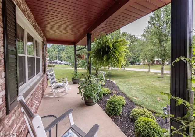 3rd image of 205 Woodland Dr, Medina, OH 44256 | MLS# 5225988