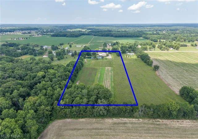 Photo 50 of Sale Pending at 39591 State Route 303, La Grange, OH 44050 | MLS# 5225827 | Listing updated on 2026-08-25