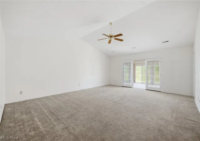 4th image of 952 Oakbrook Dr, Ashland, OH 44805 | MLS# 5225992