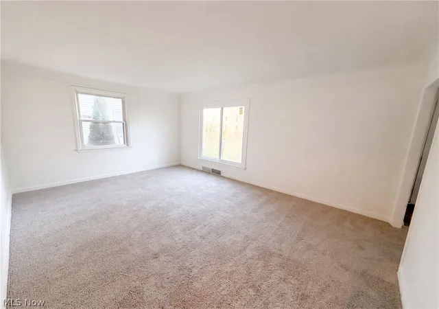 4th image of 845 E 232Nd St, Euclid, OH 44123 | MLS# 5226131