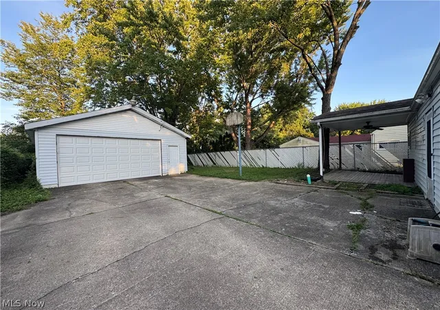 20th image of 251 Idlewood Rd, Austintown, OH 44515 | MLS# 5225871