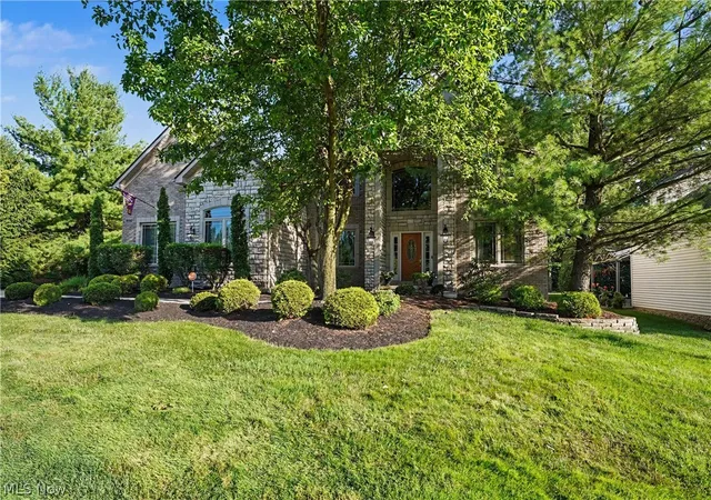 2nd image of 20143 Kylemore Dr, Strongsville, OH 44149 | MLS# 5225351
