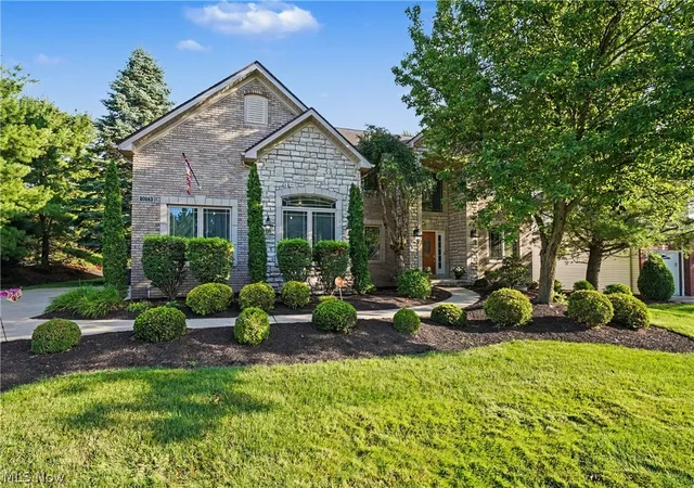 5th image of 20143 Kylemore Dr, Strongsville, OH 44149 | MLS# 5225351