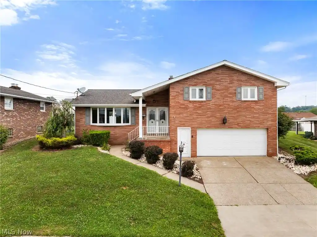 Photo 1 of Single family home for sale at 125 Brian St, Mingo Junction, OH 43938 | MLS# 5225694 | Listing updated on 2026-10-20