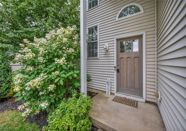 3rd image of 7088 Victoria Dr, Mentor, OH 44060 | MLS# 5226105